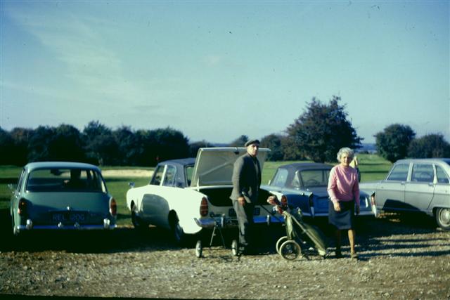 Mike and Jessie Lutman in the car park - 1971