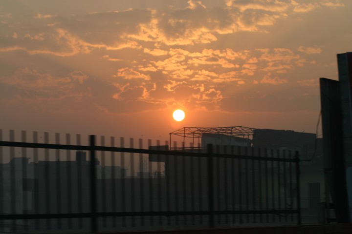 Sunrise on the outskirts of Delhi
