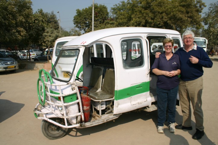 Tuc tuc to the Taj Mahal