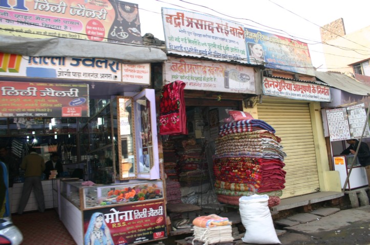 Leaving Agra 1
