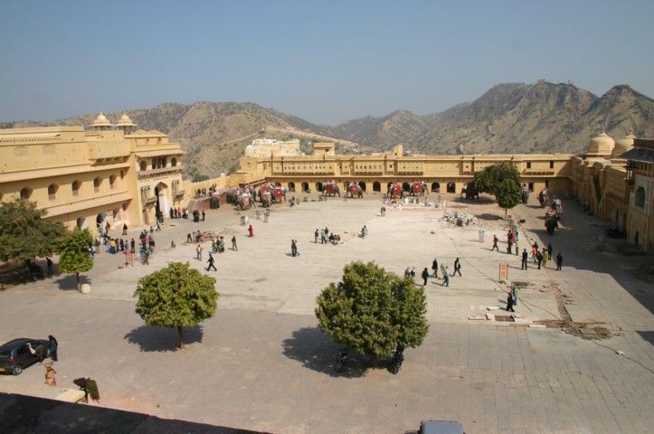 The courtyard of the Amber Fort