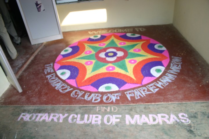 A welcome on the floor