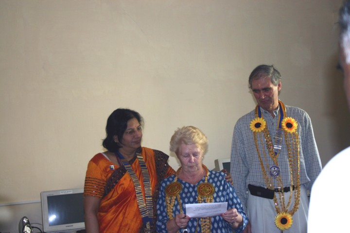 The presidents of Madras and Fareham Meon support Joan giving her speech