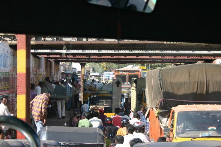 The traffic jam at the railway bridge