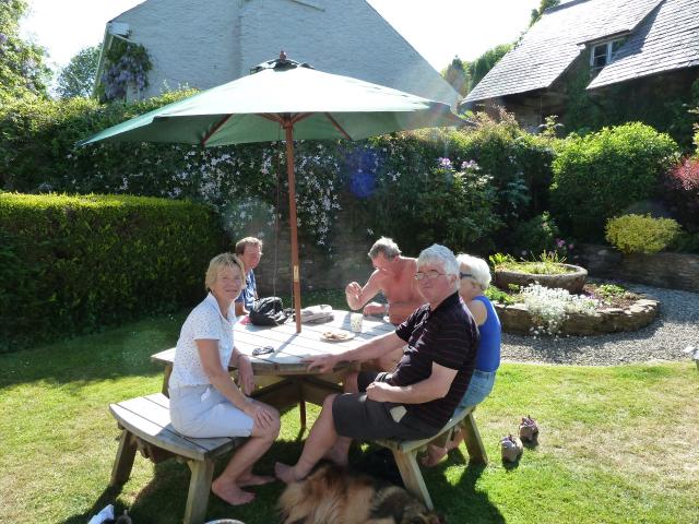 ../photos/Devon/Jane/P1080702.jpg?t=1775439407