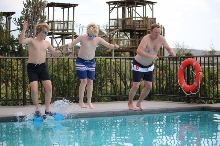 ../photos/SAMOZ19/Emma/IMG_4273.jpg?t=1775440094