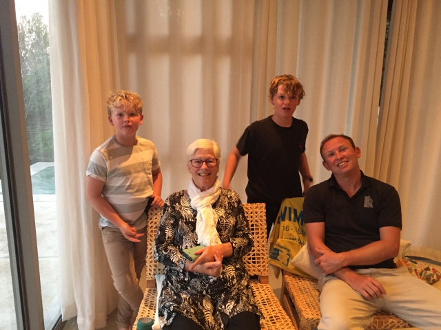 ../photos/SAMOZ19/Emma/IPH_5237.jpg?t=1775440511