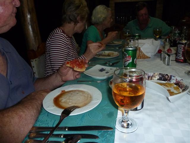 ../photos/cuba/Jane/P1090458.jpg?t=1775438967