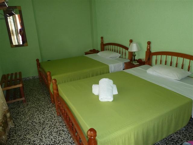 ../photos/cuba/Jane/P1090497.jpg?t=1775439773