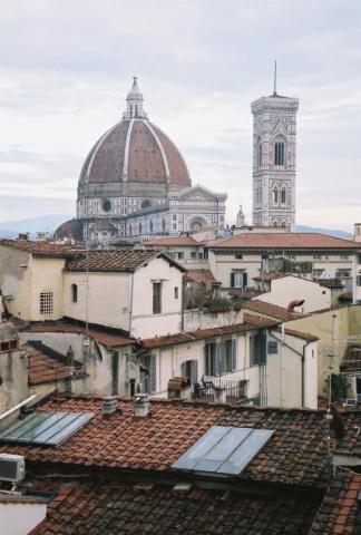 ../photos/florence/Garry/CNV00045.jpg?t=1775404631