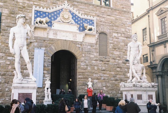 florence/Garry/CNV00046.jpg
