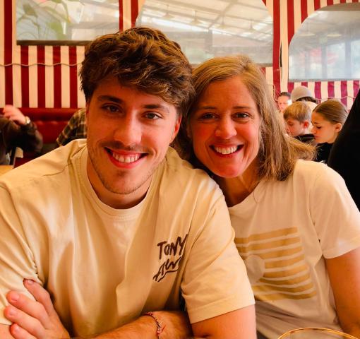 ../photos/marseille/Sarah/WhatsApp_Image_2024-12-08_at_21.51.42__1_.jpg?t=1775221819